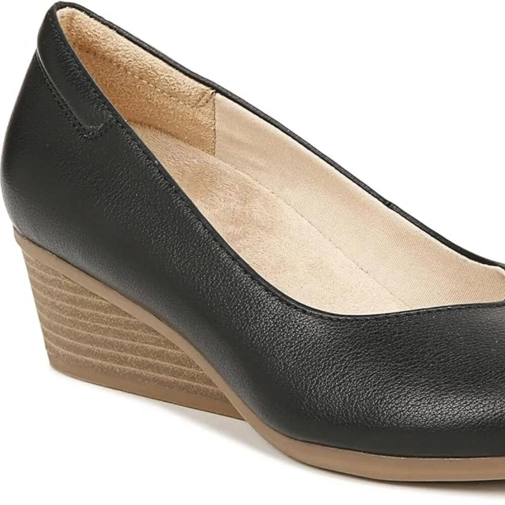 Dr. Scholl's women 10 be ready black wedge slip‎ on